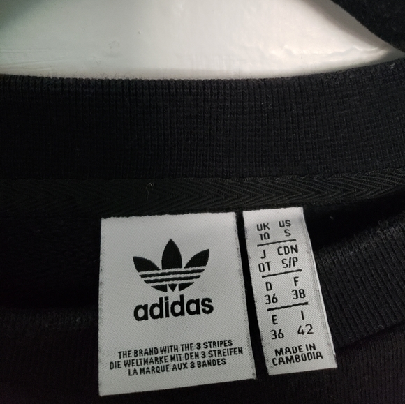 💫 2/$25💫 ADIDAS TRF Crewneck Sweater - black, size S - Picture 4 of 4